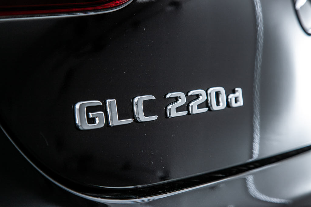 GLC 220d 4マチック クーペ AMGライン