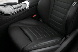 GLC 220d 4マチック クーペ AMGライン