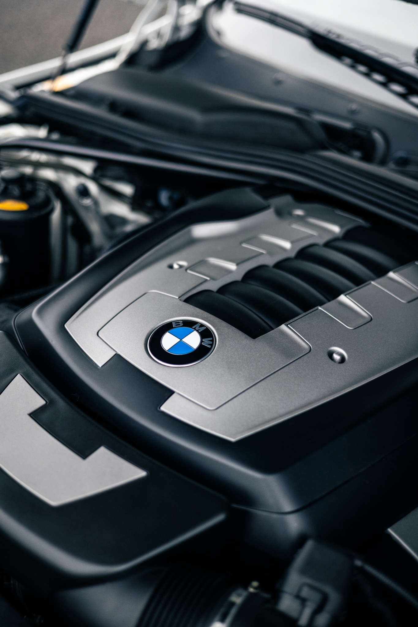 BMW 550i（FR/6AT）現行M5より排気量が大きかったフツーの5シリーズ