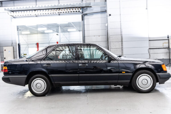 ミディアムクラス 230E