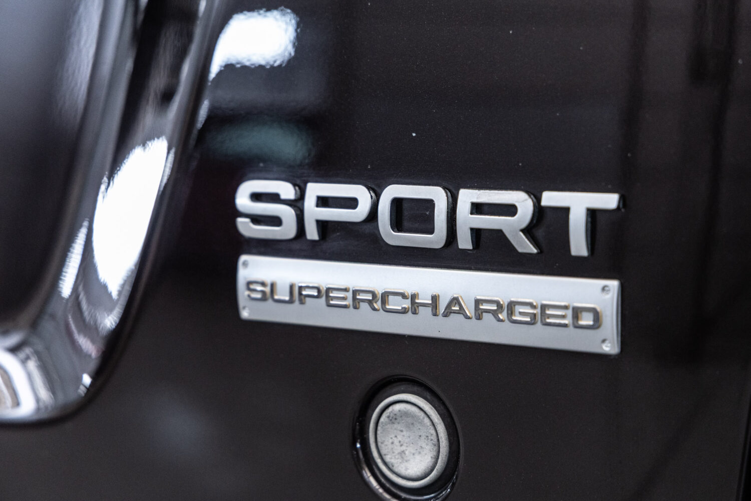 レンジローバースポーツ 5.0 V8 スーパーチャージド 4WD