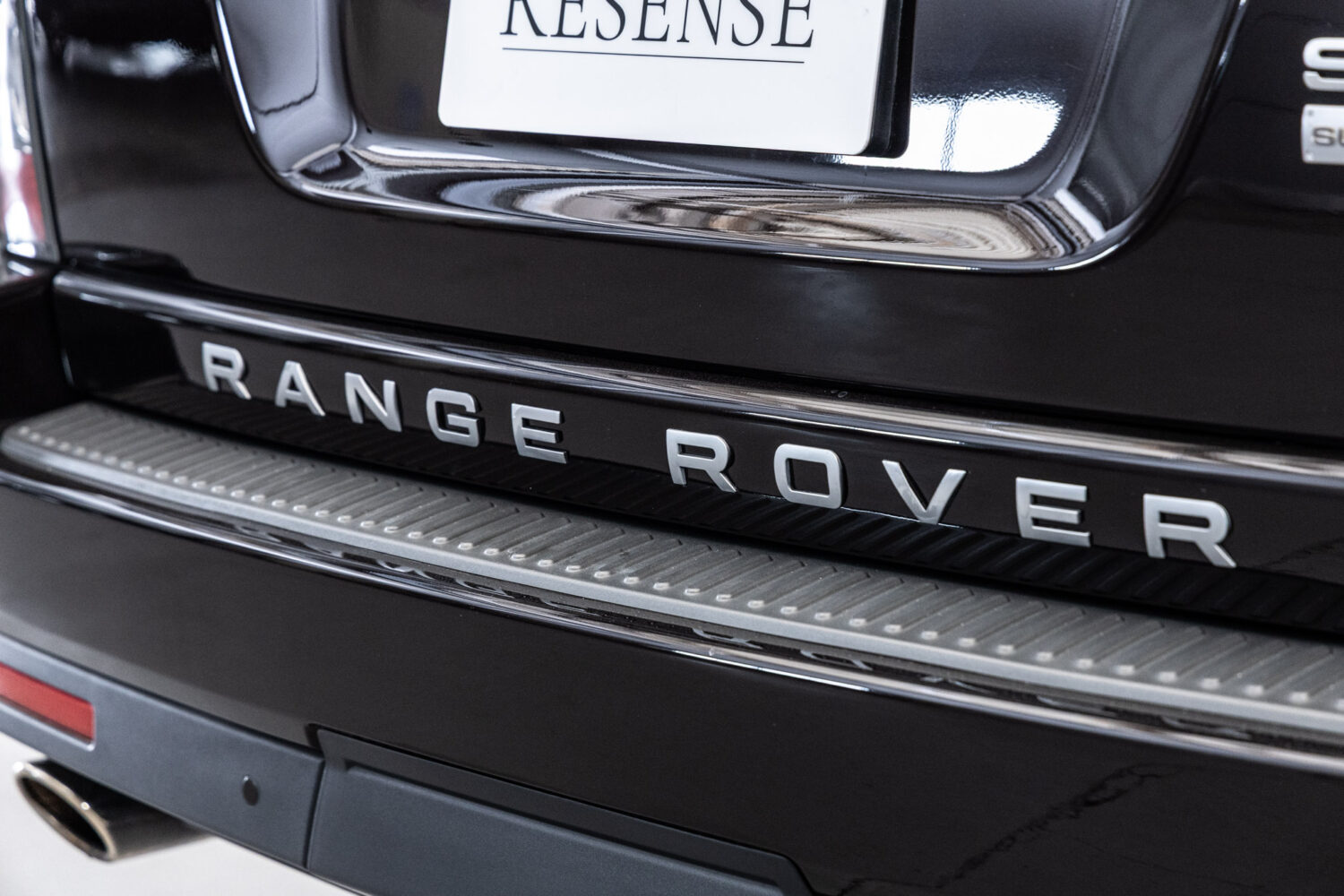 レンジローバースポーツ 5.0 V8 スーパーチャージド 4WD