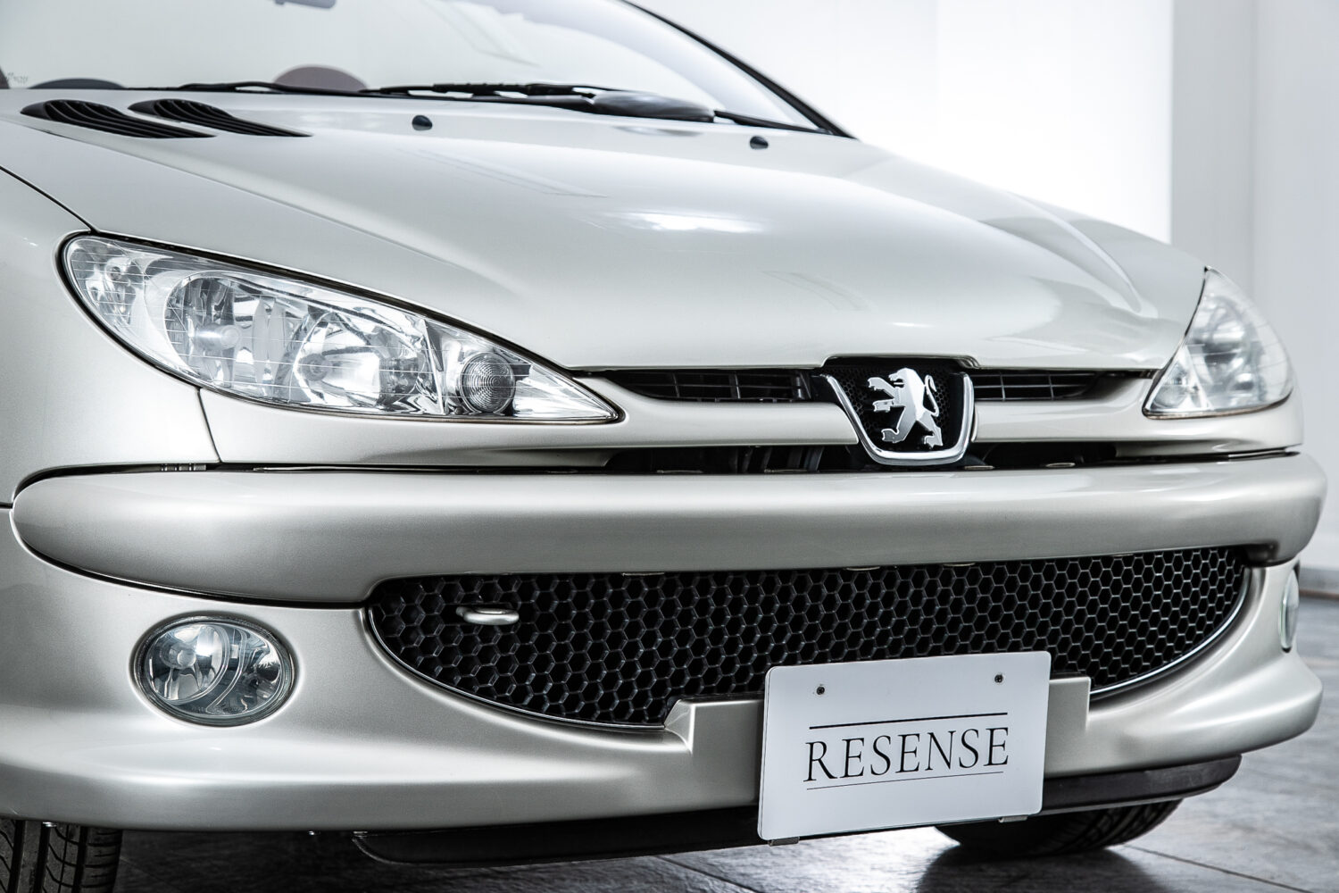 H.17(2005)年 プジョー 206 CC ローランギャロス 限定ローラン