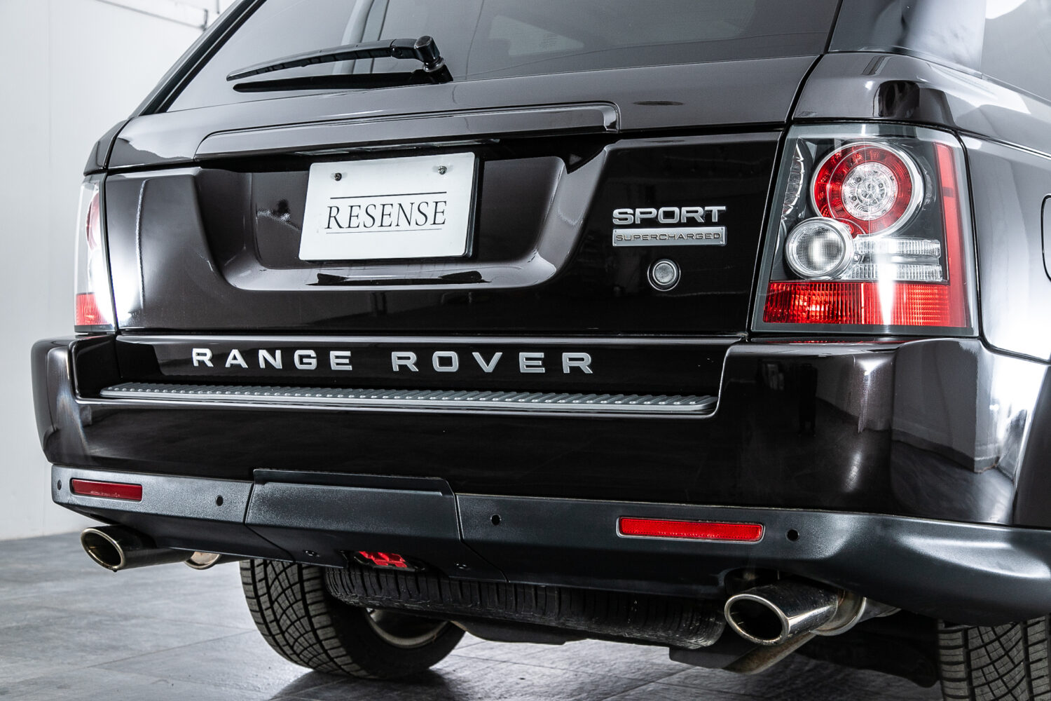 レンジローバースポーツ 5.0 V8 スーパーチャージド 4WD