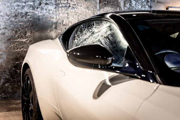 DB11 V8