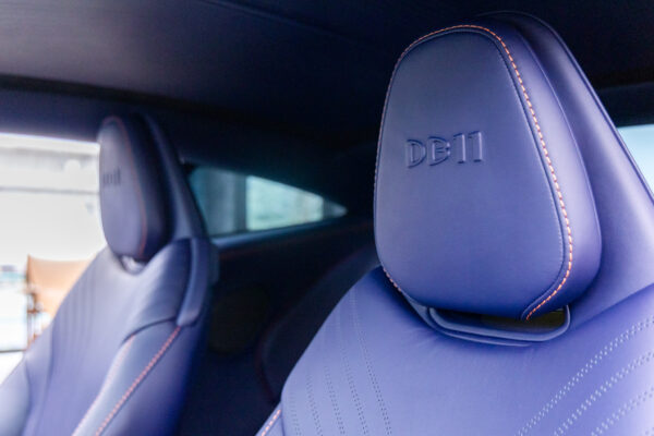 DB11 V8