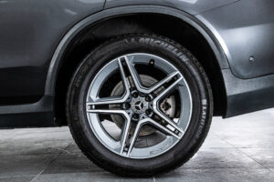 GLC 220d 4マチック クーペ スポーツラインエディション