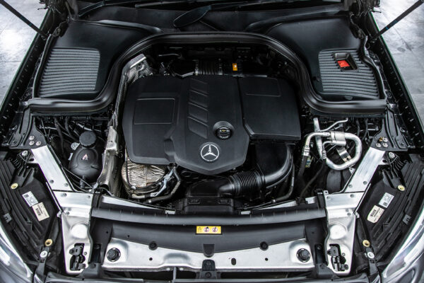 GLC 220d 4マチック クーペ スポーツラインエディション