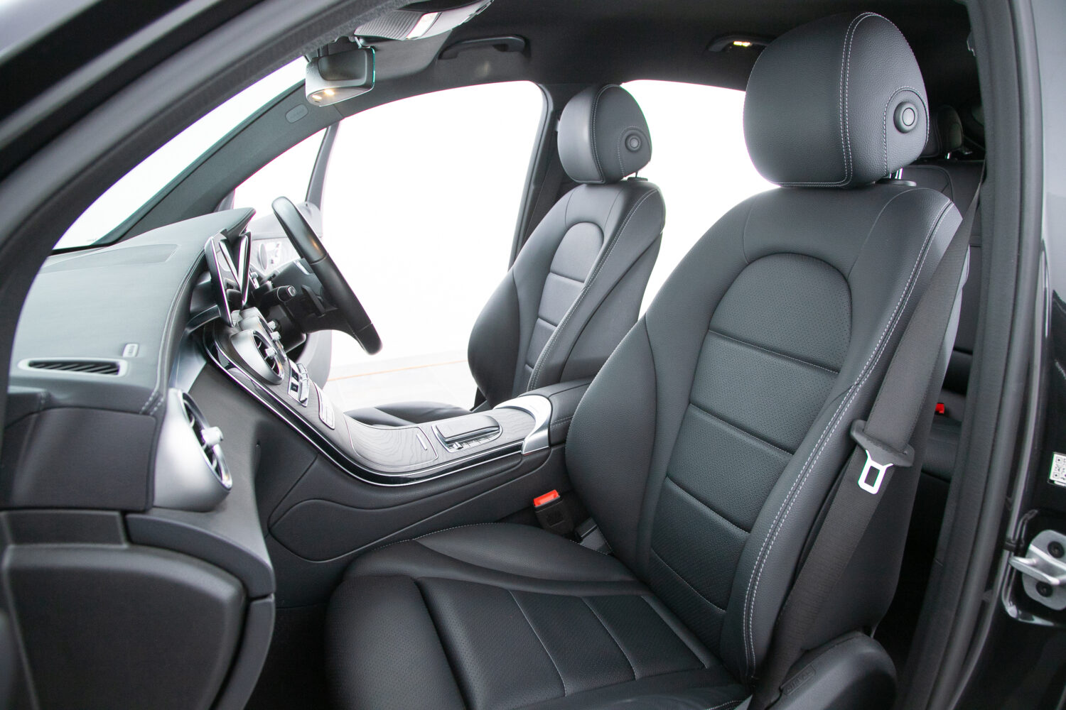 GLC 220d 4マチック クーペ スポーツラインエディション