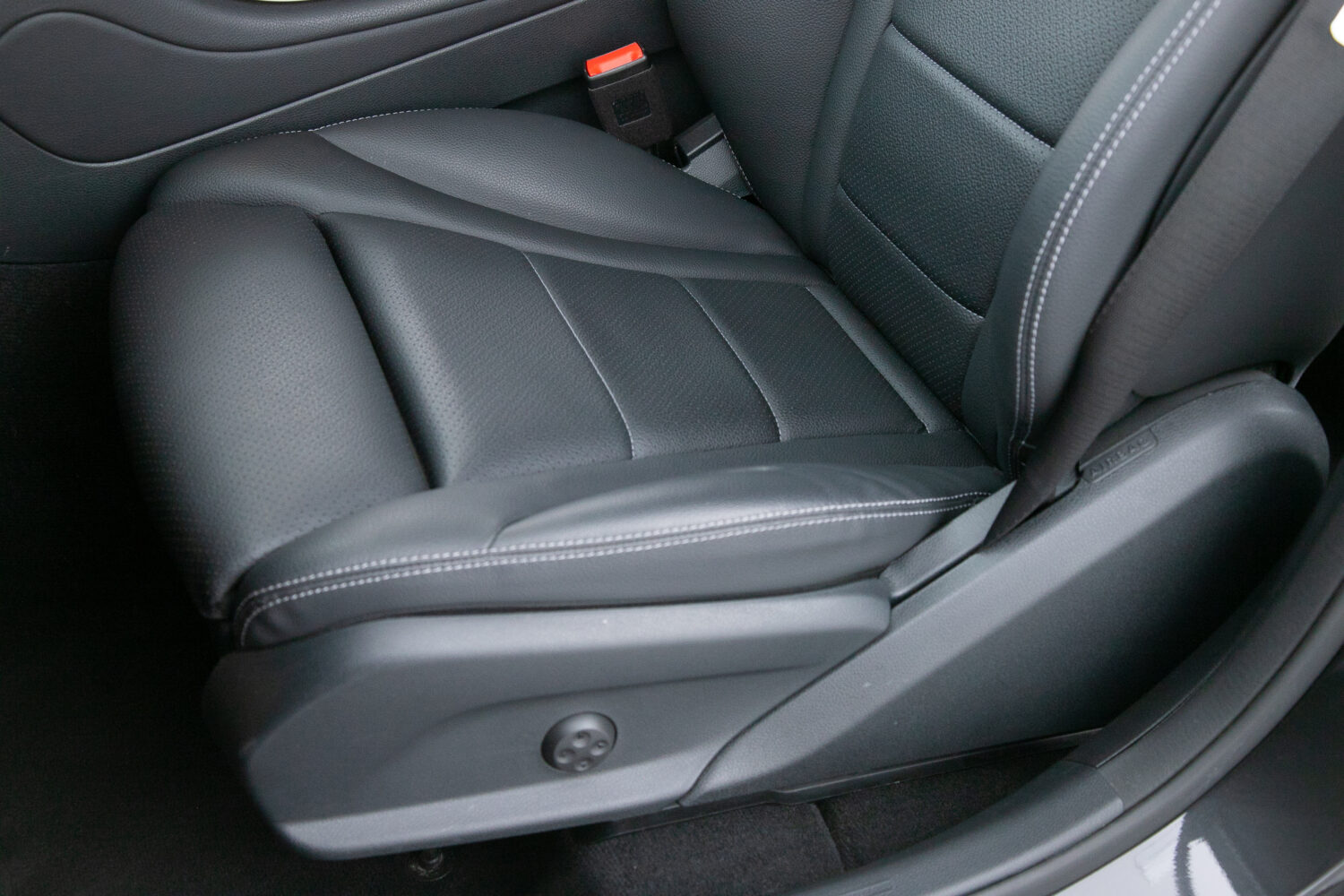 GLC 220d 4マチック クーペ スポーツラインエディション