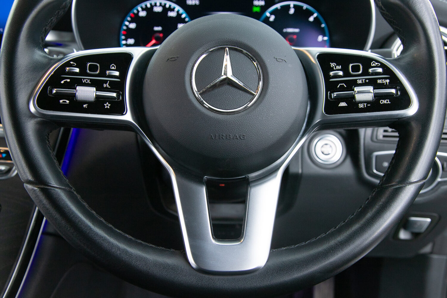 GLC 220d 4マチック クーペ スポーツラインエディション