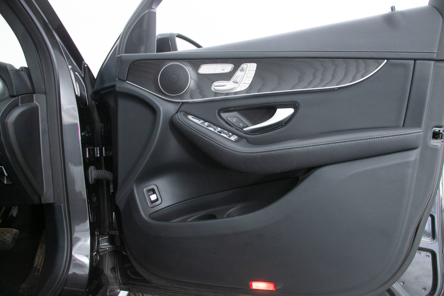 GLC 220d 4マチック クーペ スポーツラインエディション