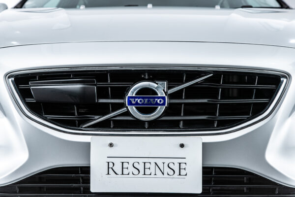 V40 T4 SE