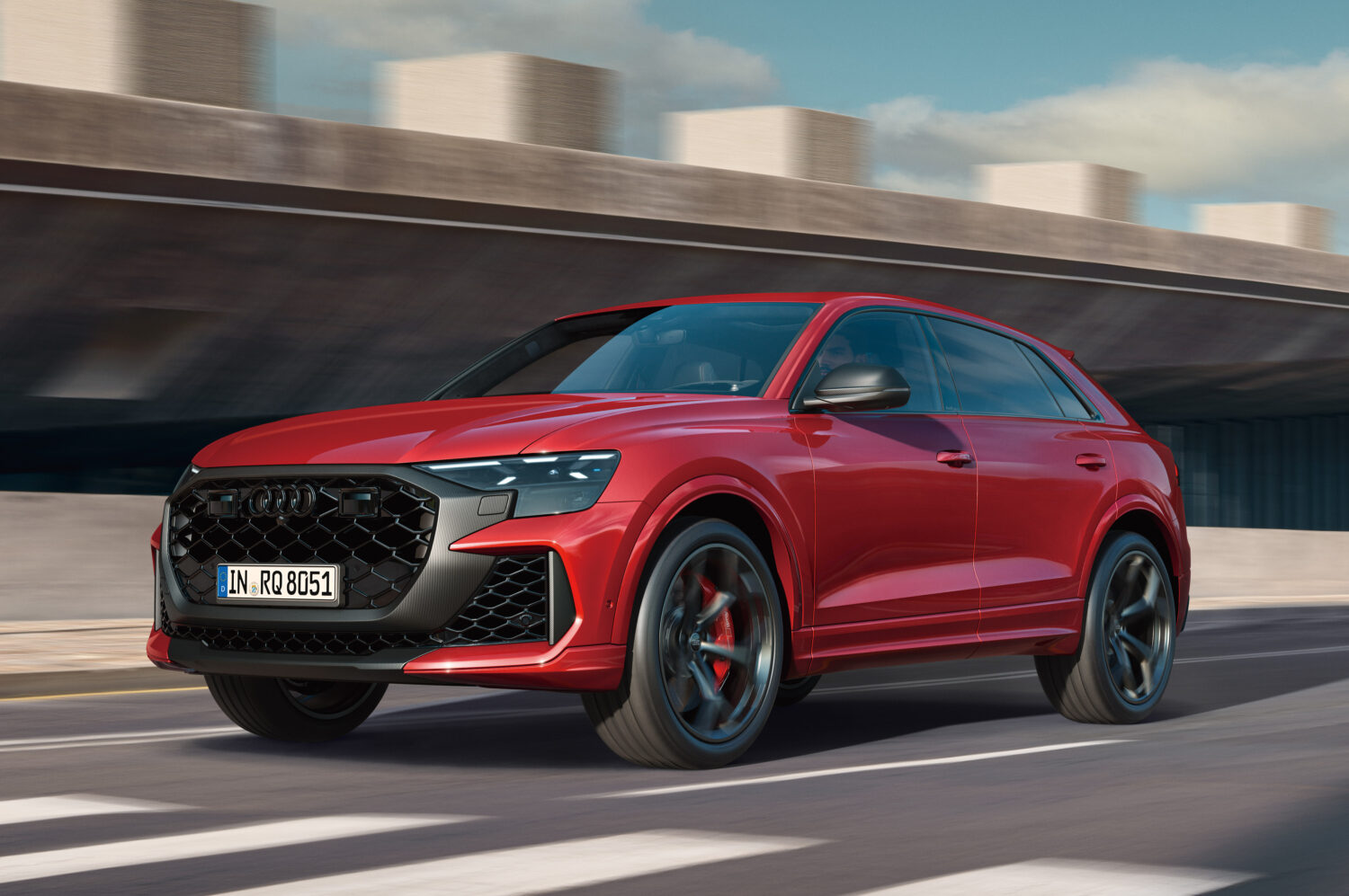 その他 Q8 アウディ Q8スポーツバックe-tron 55 クワトロ Sライン 4WD