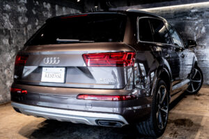 Q7 55TFSIクワトロ 4WD