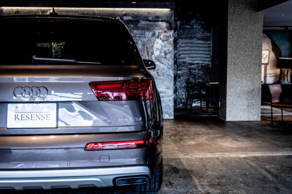 Q7 55TFSIクワトロ 4WD