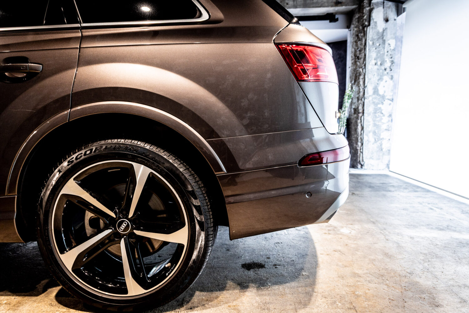 Q7 55TFSIクワトロ 4WD