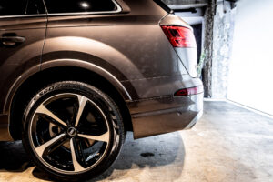 Q7 55TFSIクワトロ 4WD