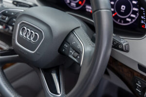 Q7 55TFSIクワトロ 4WD