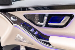 Sクラス S500 4マチック AMGライン(ISG) 4WD