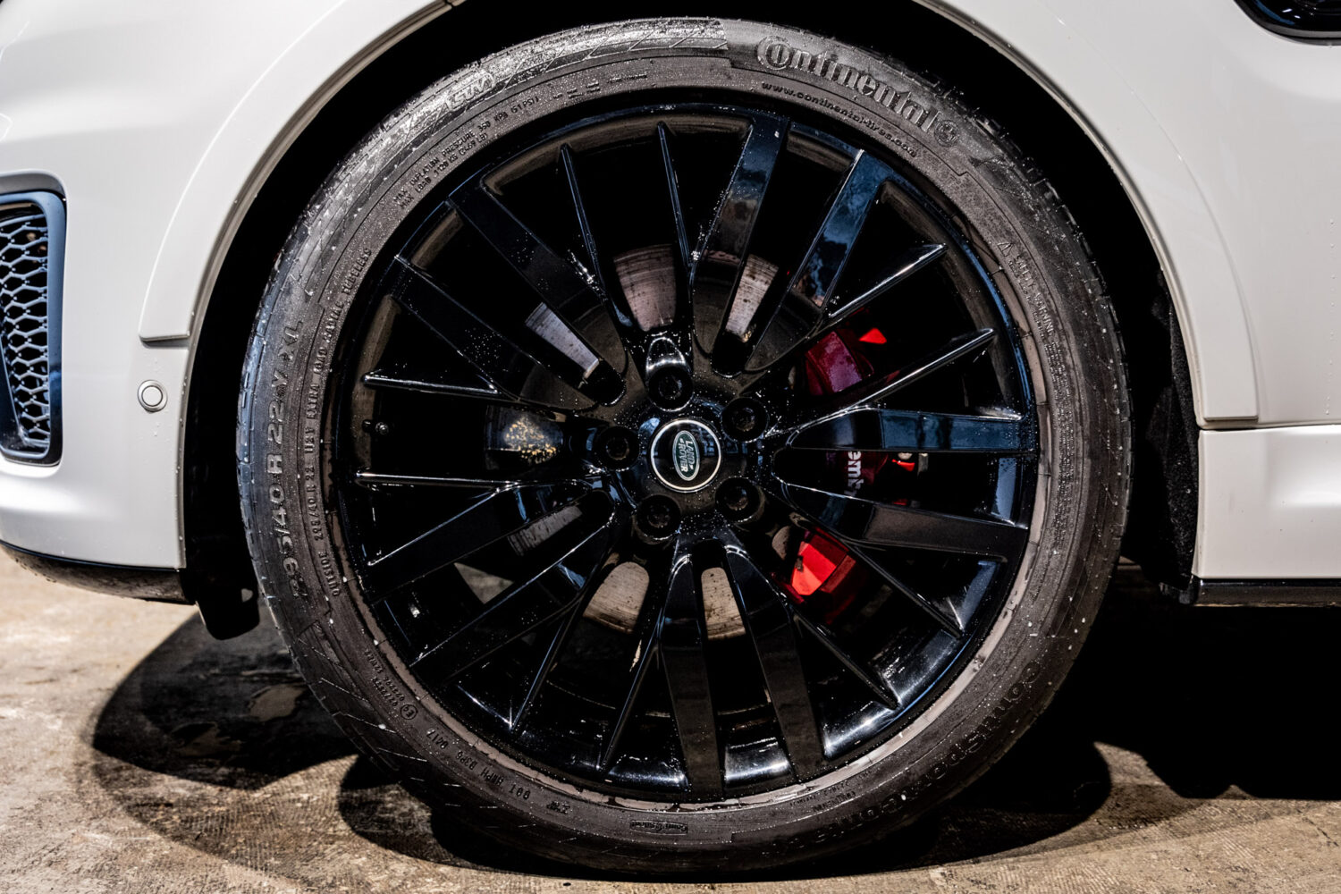 レンジローバースポーツ SVR 4WD