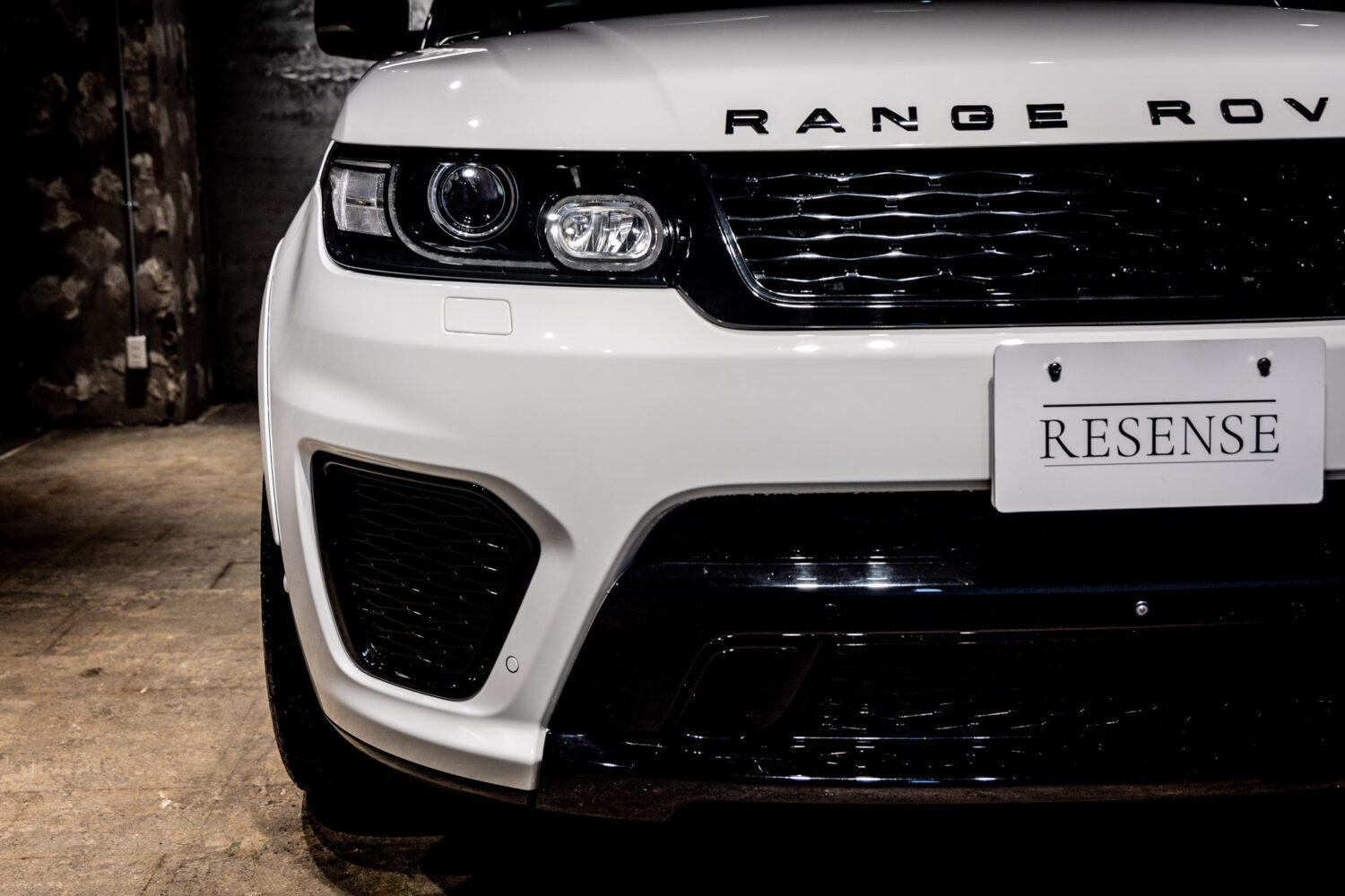 レンジローバースポーツ SVR 4WD