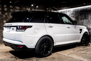 レンジローバースポーツ SVR 4WD