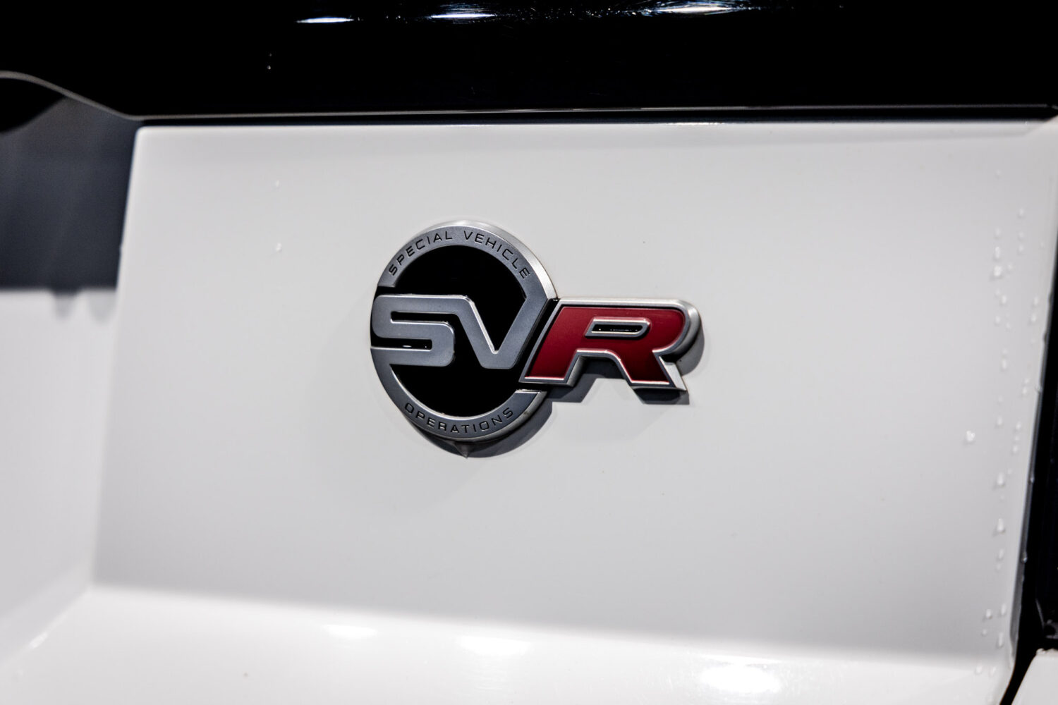 レンジローバースポーツ SVR 4WD