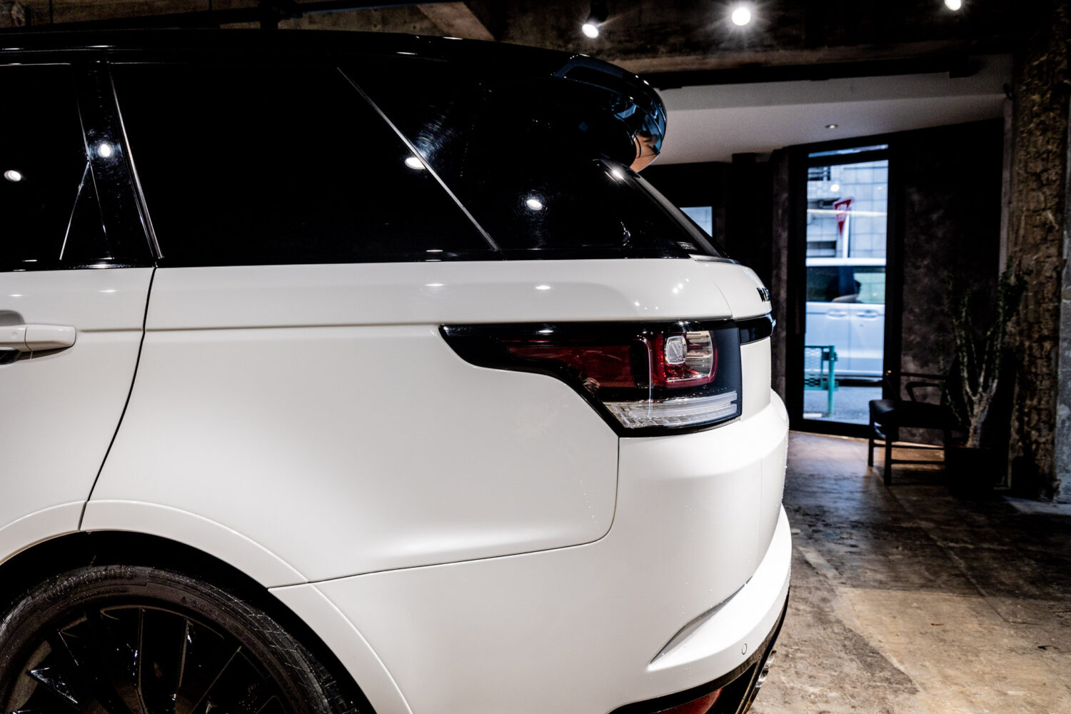 レンジローバースポーツ SVR 4WD