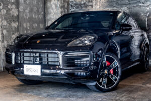 カイエンクーペ GTS Tip-S リアセンターシート 4WD