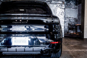 カイエンクーペ GTS Tip-S リアセンターシート 4WD
