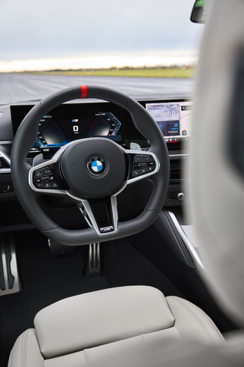 BMW 4シリーズ・グランクーペ　電気自動車i4も新型へ　精悍なイメージを助長