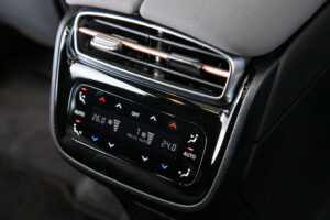 EQS SUV450 4マチックAMGラインPKG