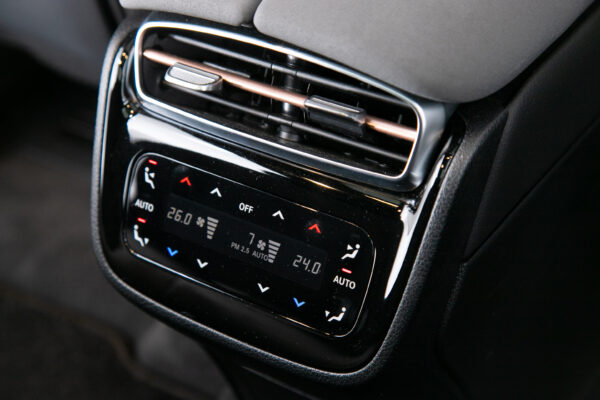 EQS SUV450 4マチックAMGラインPKG