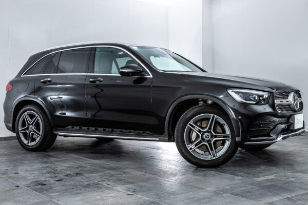 GLC220d 4マチックAMGライン