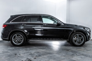 GLC220d 4マチックAMGライン
