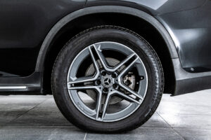 GLC220d 4マチックAMGライン