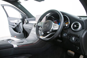 GLC220d 4マチックAMGライン