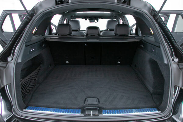 GLC220d 4マチックAMGライン