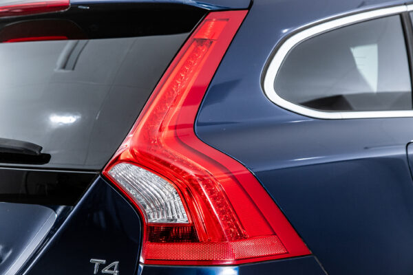 V60 オーシャンレース エディション