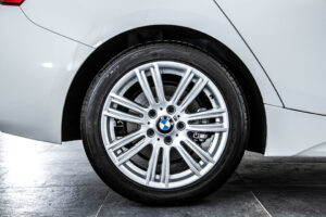118i Mスポーツ