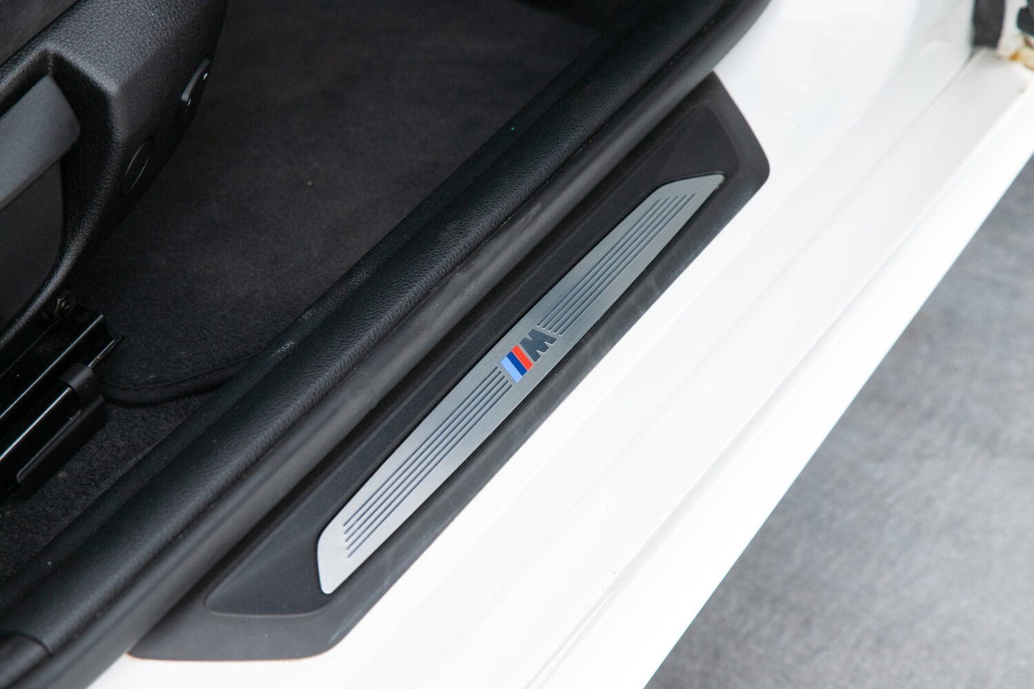 118i Mスポーツ