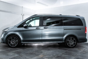 V220d EXCLUSIVEロング プラチナSUITE