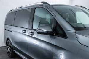 V220d EXCLUSIVEロング プラチナSUITE