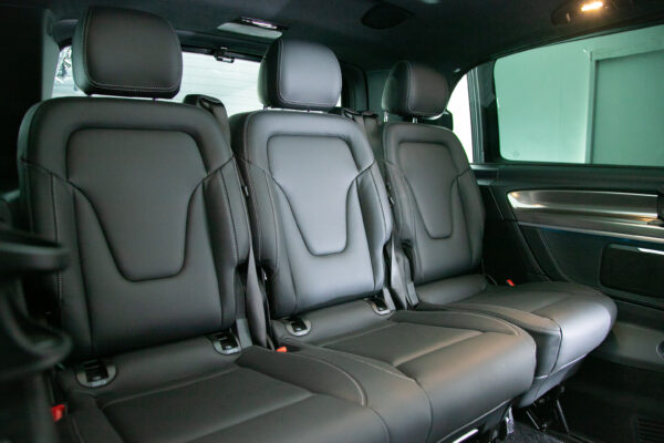 V220d EXCLUSIVEロング プラチナSUITE