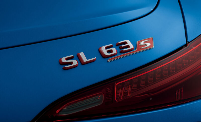 メルセデスAMG SL63S Eパフォーマンス　F1テクノロジー採用の駆動システム