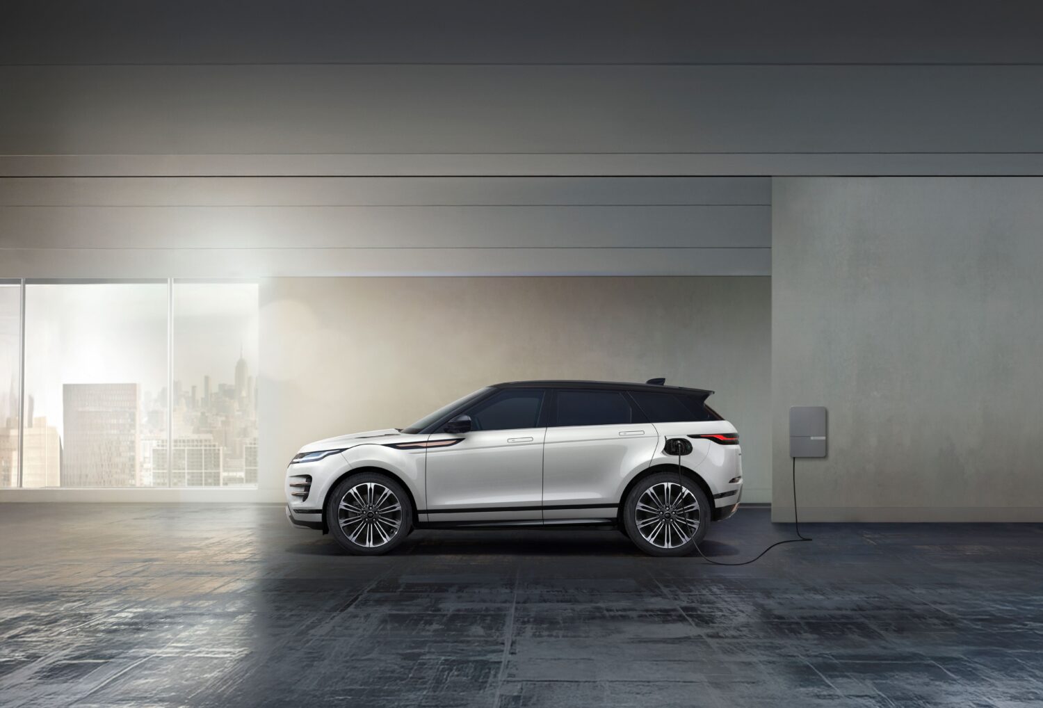限定240台　レンジローバー・イヴォーク PHEV キュレーテッドエディション　