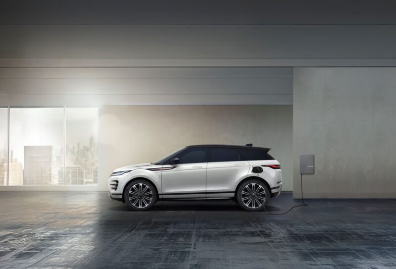 限定240台　レンジローバー・イヴォーク PHEV キュレーテッドエディション　