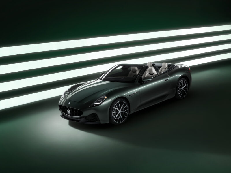 マセラティ・グラントゥーリズモ/グランカブリオ　特別仕様車公開と490ps仕様