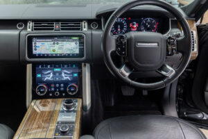レンジローバー ヴォーグ(ディーゼル)  4WD